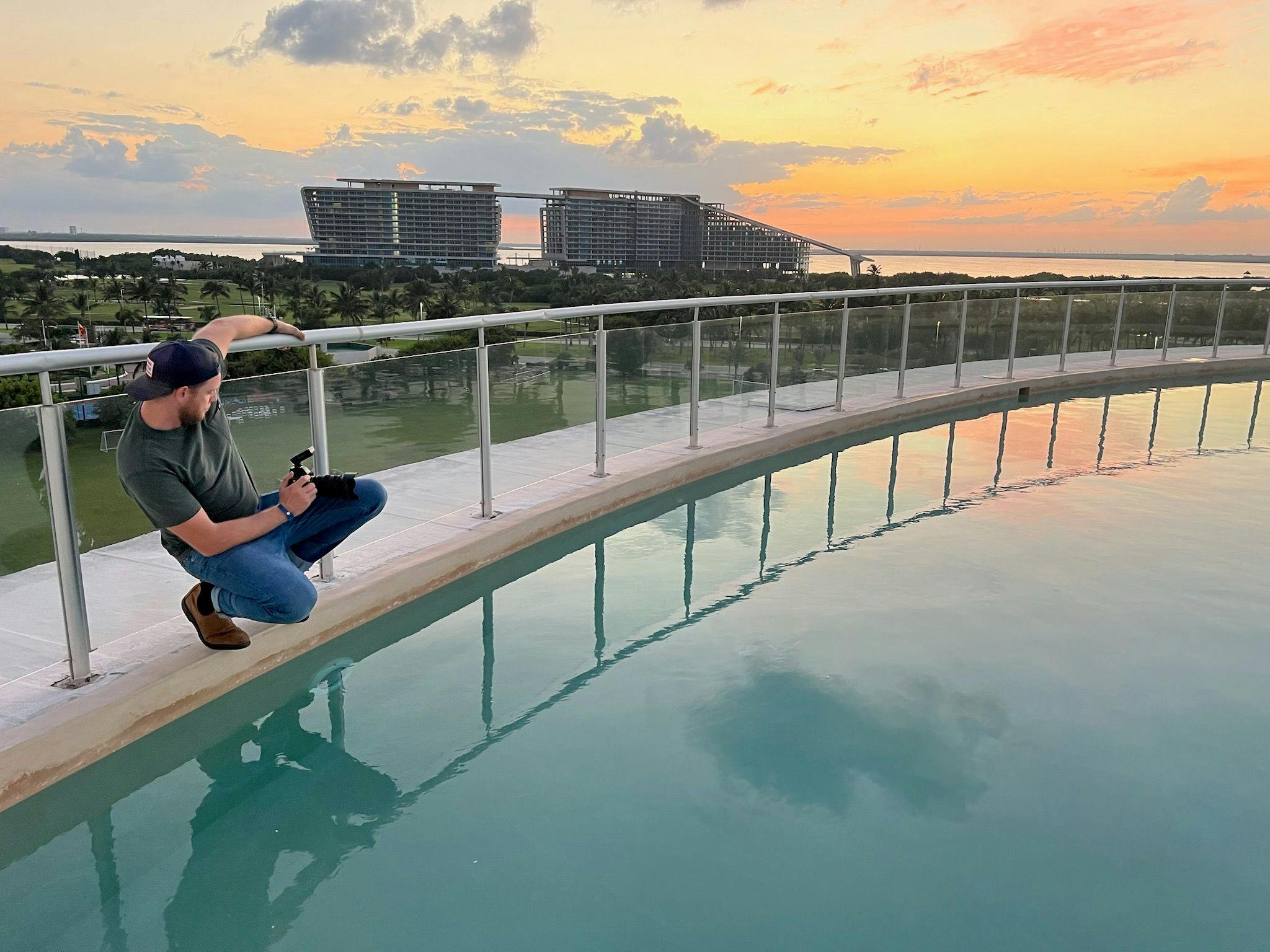 Matt Genders Cancun resort pool photography