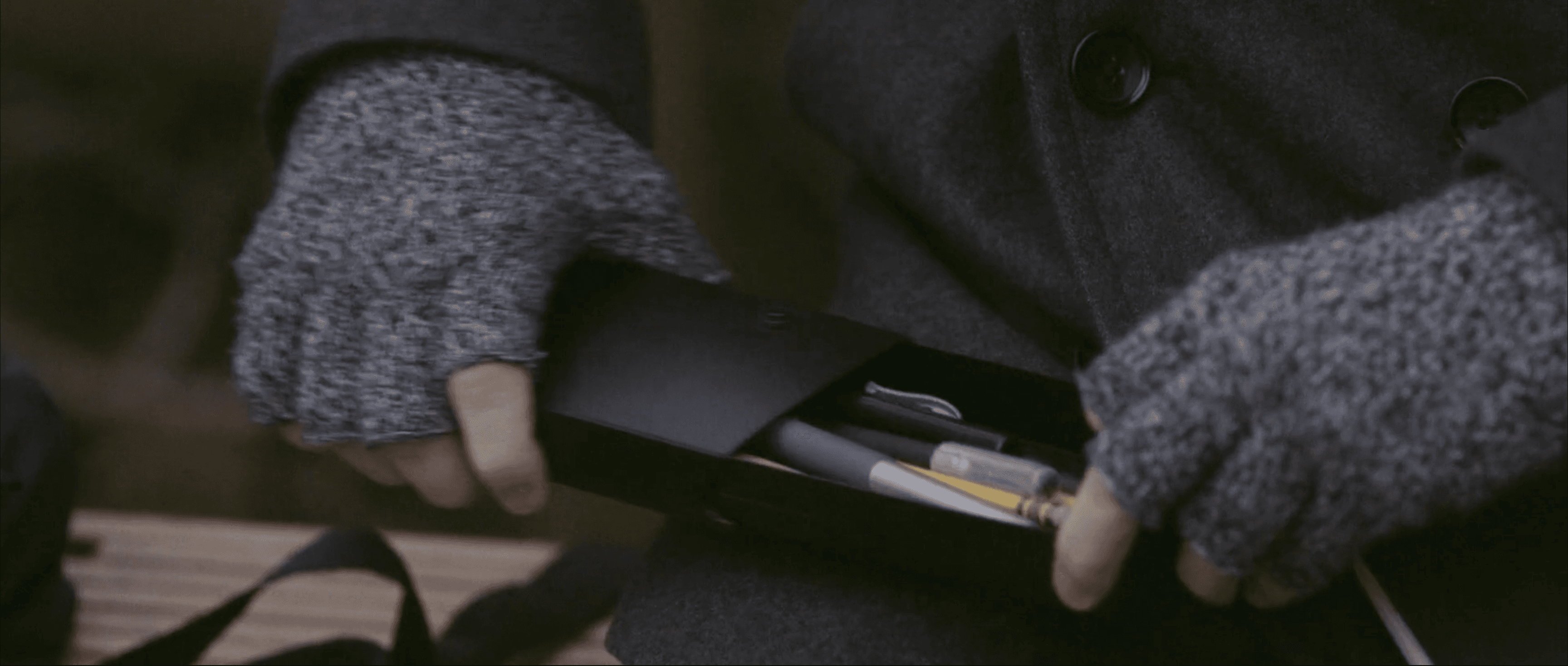 Jared Boggess choosing a drawing pen